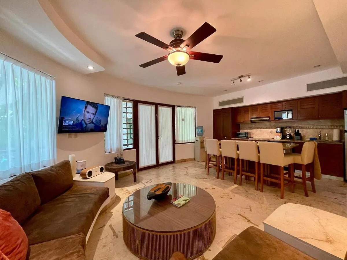 2Br Kobah 1 Block To Beach & 5Th Pool Gym Tulum Apartment