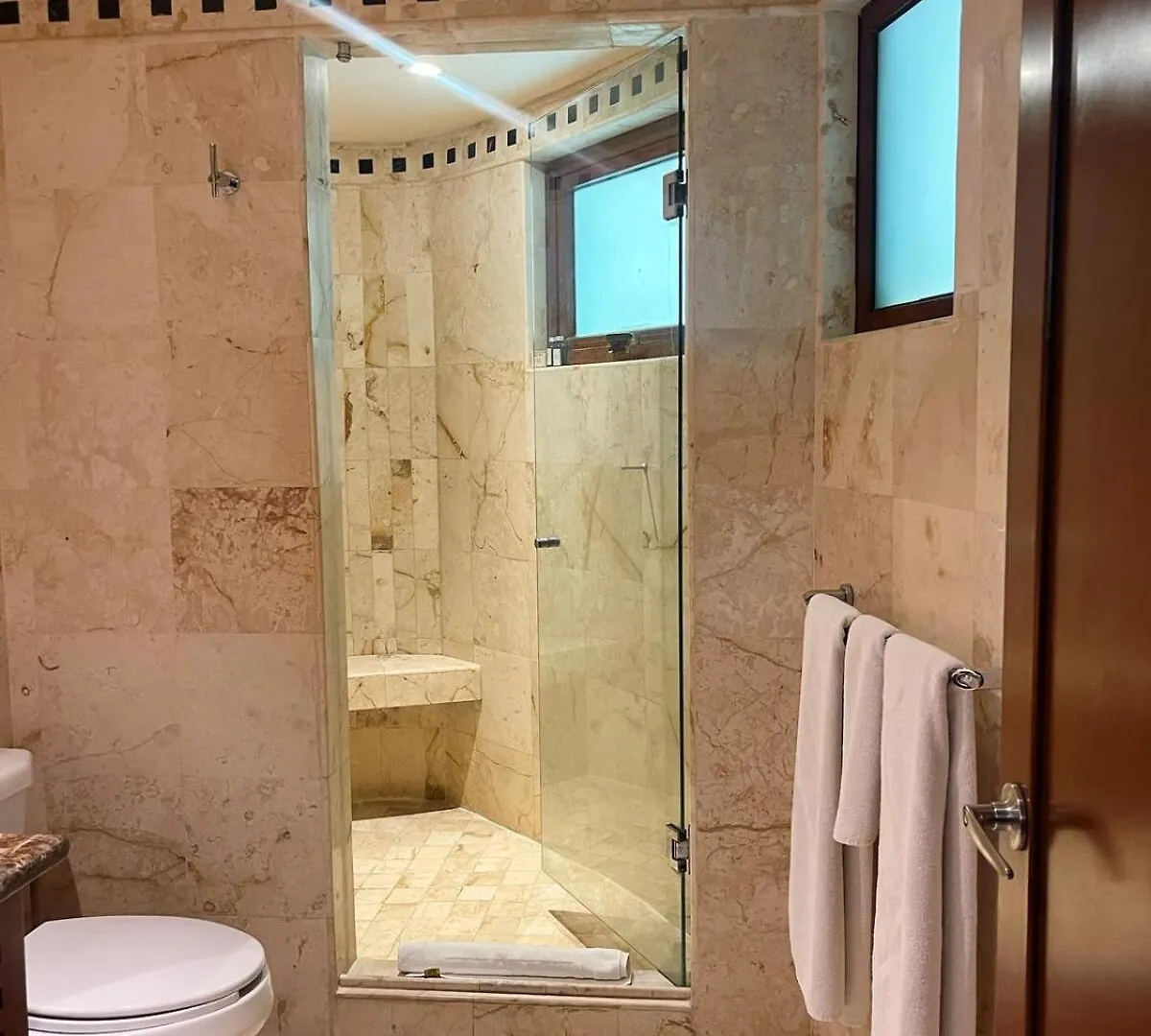 2Br Kobah 1 Block To Beach & 5Th Pool Gym Tulum