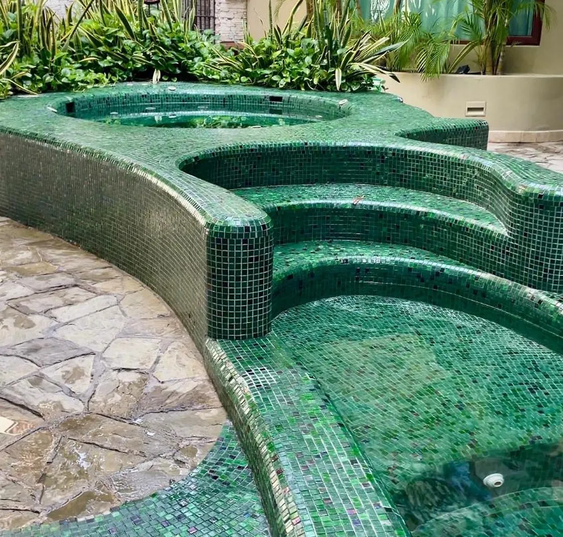 2Br Kobah 1 Block To Beach & 5Th Pool Gym Tulum